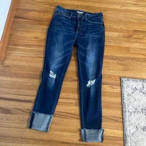 Crop jeans or u can uncuff